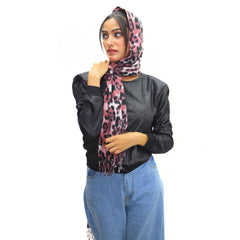 Ladies pink cheetah print stoller