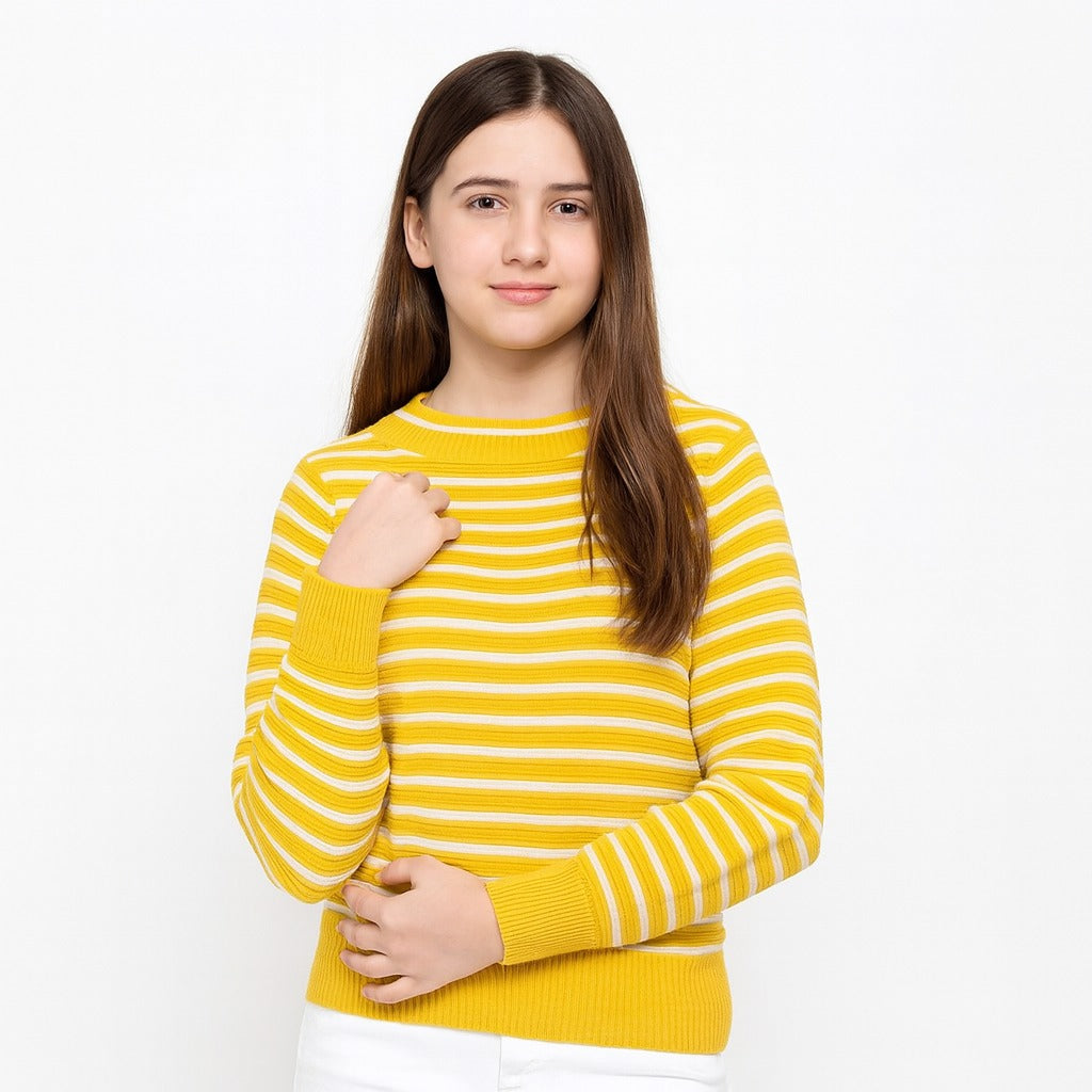 Ladies yellow and white lining sweater