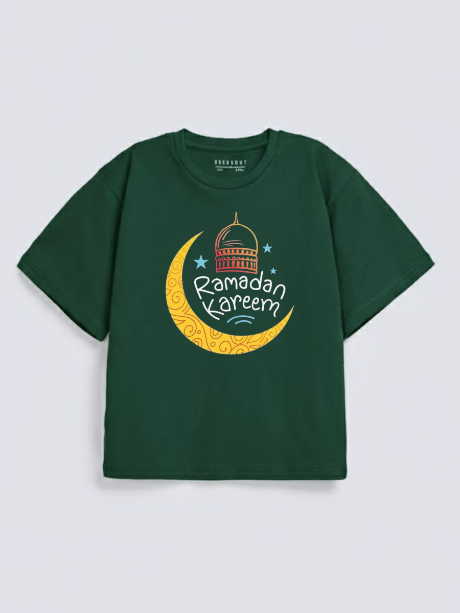 Boys Ramadan Kareem Crescent Lantern Graphic Down Shoulder T-shirt for Ramadan Celebration