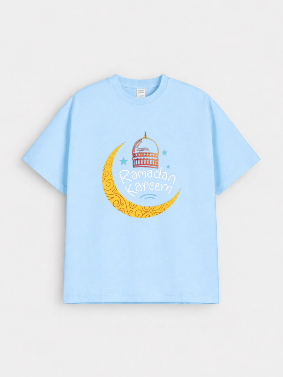 Boys Ramadan Kareem Crescent Lantern Graphic Down Shoulder T-shirt for Ramadan Celebration