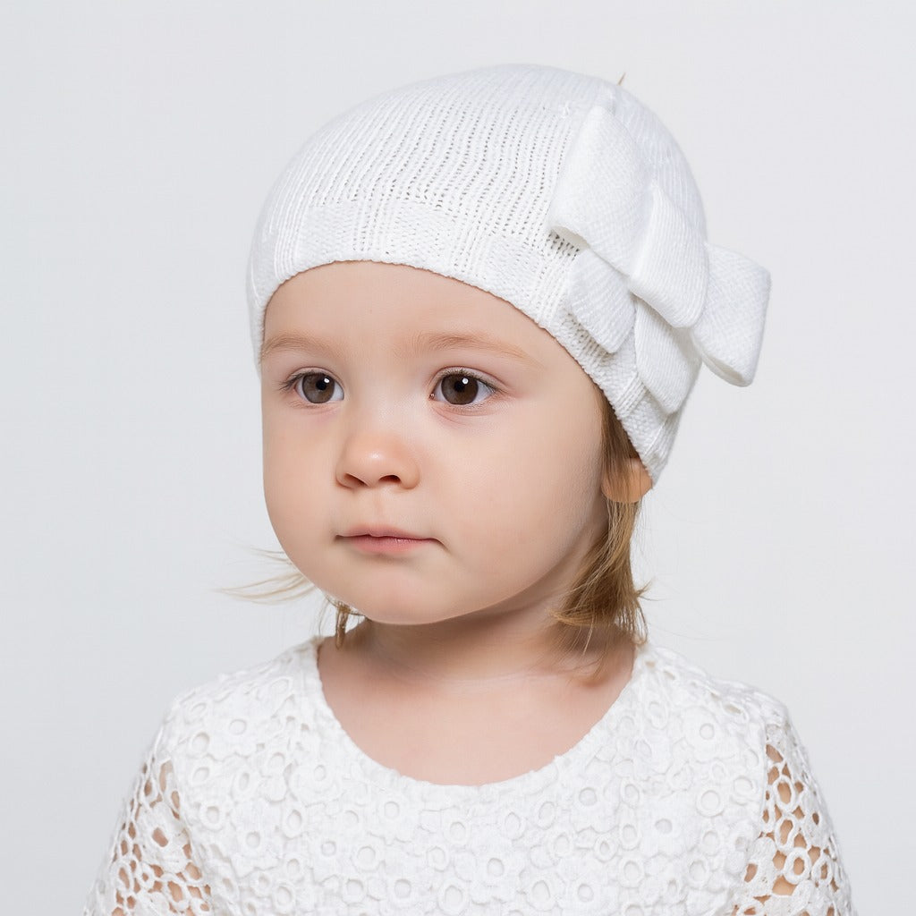 Girls bow cap