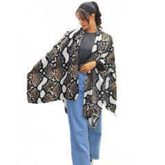 Ladies snake print capeshawl (Last Chance)
